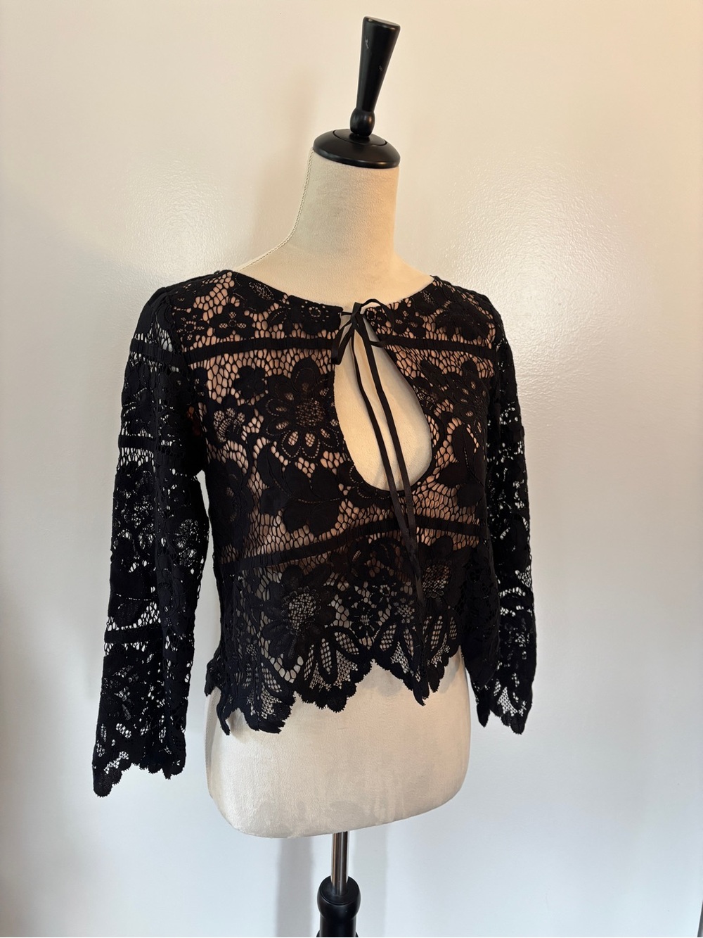 For Love & Lemons Black Lace Tie-Neck Crop Top Medium